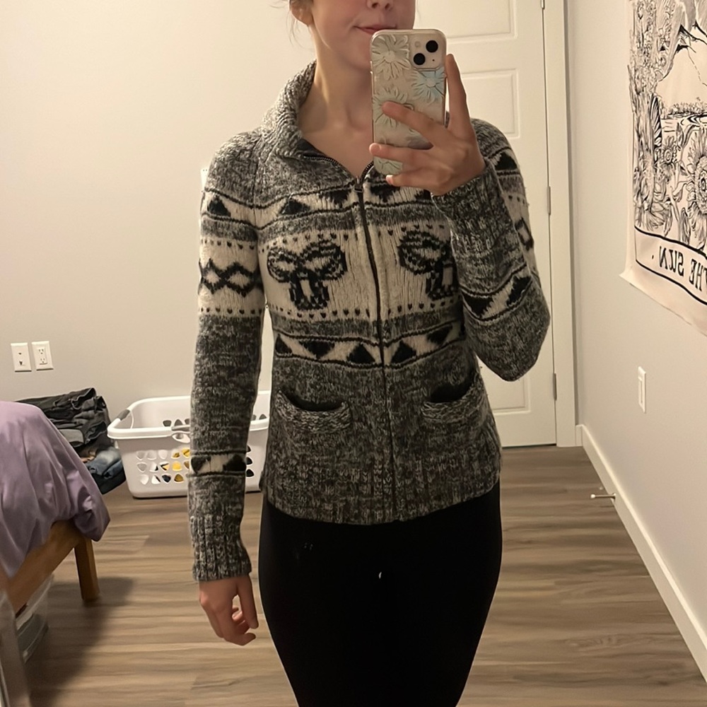 Tna wool sweater
